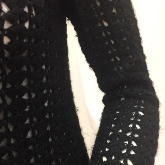 FREE PEOPLE BLACK XS Knit Crochet Sweater Free People GUC - Picture 5 of 8